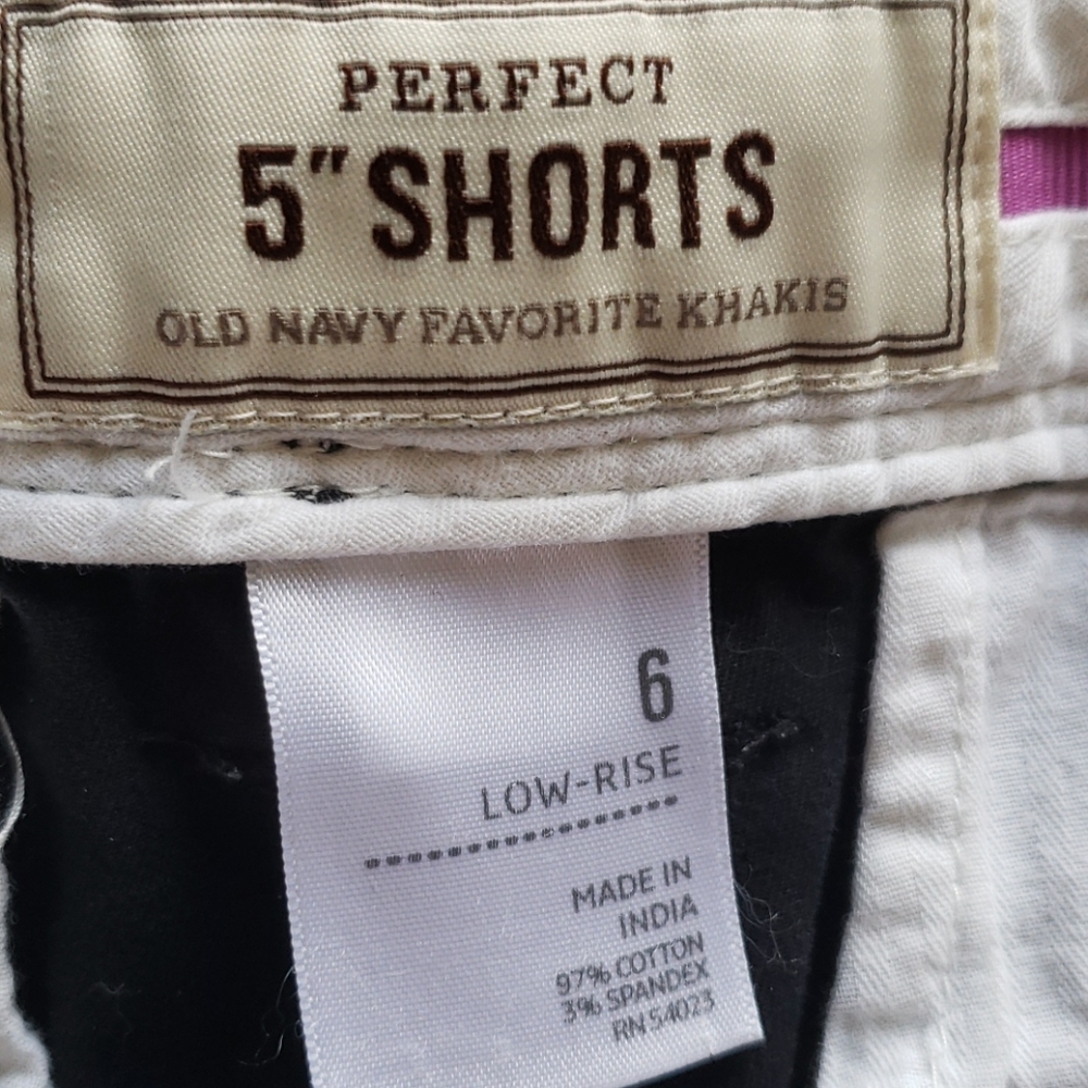 Old Navy Shorts - Picture 3 of 3